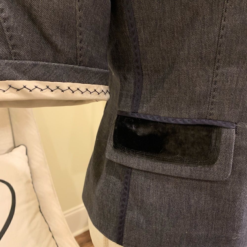 BCBG MAXAZRIA Rayon/Silk Blazer 🖤 - Picture 5 of 7